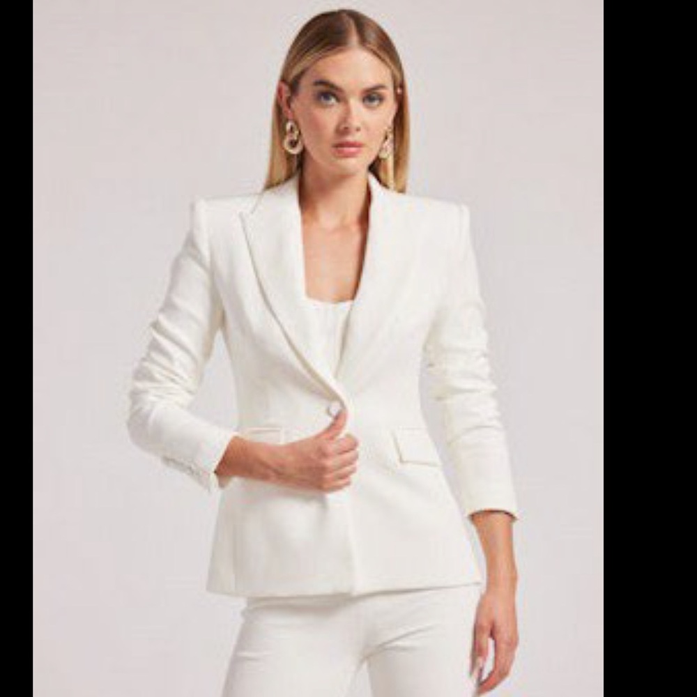 Generation Love Aimee Blazer in White - Large